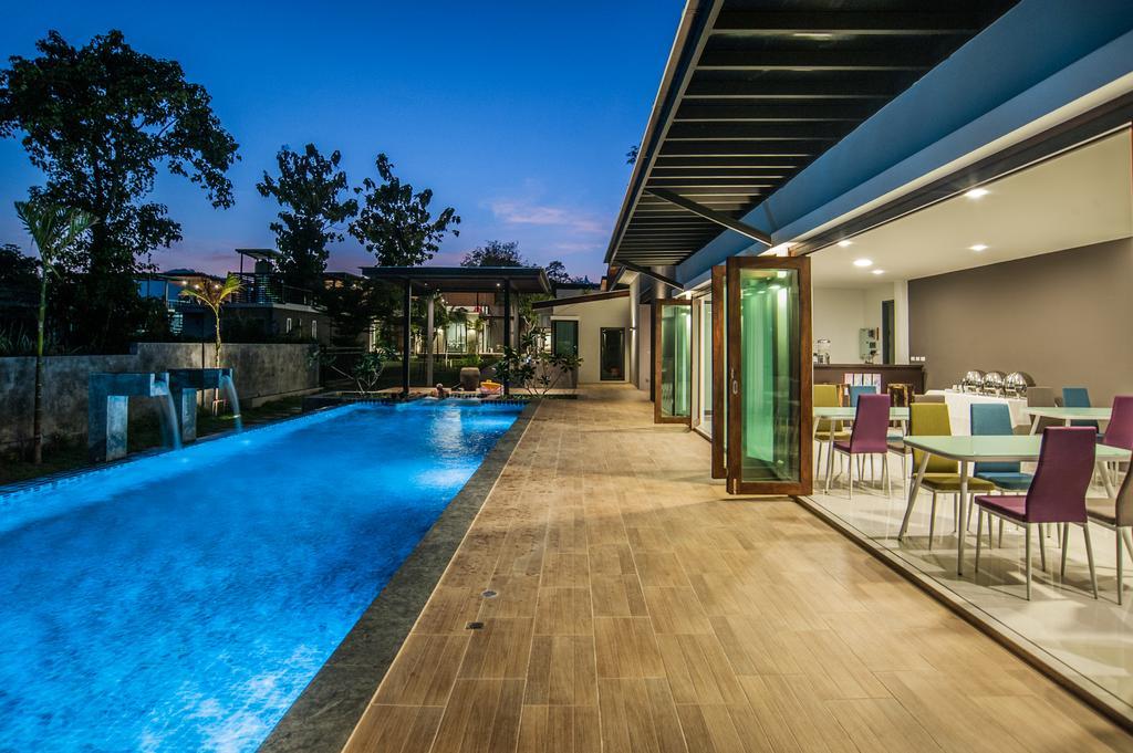 Sea Space Villa Phuket Rawai Exterior photo