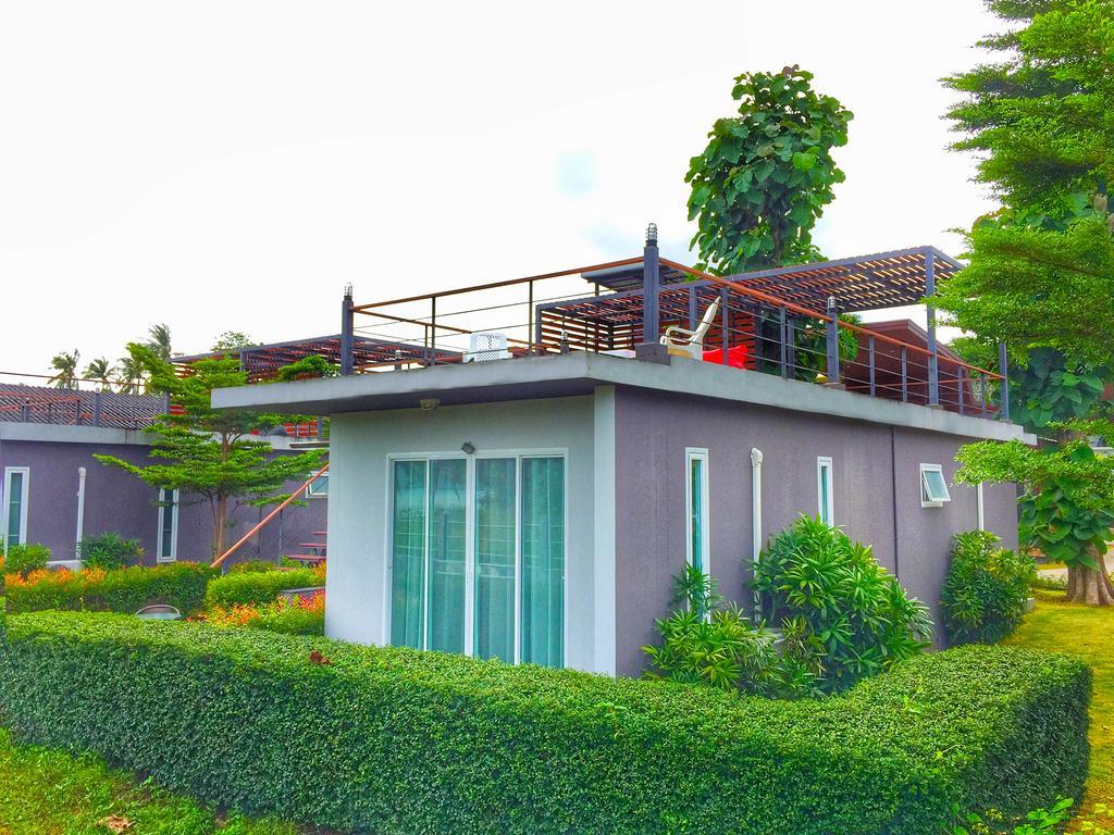 Sea Space Villa Phuket Rawai Exterior photo