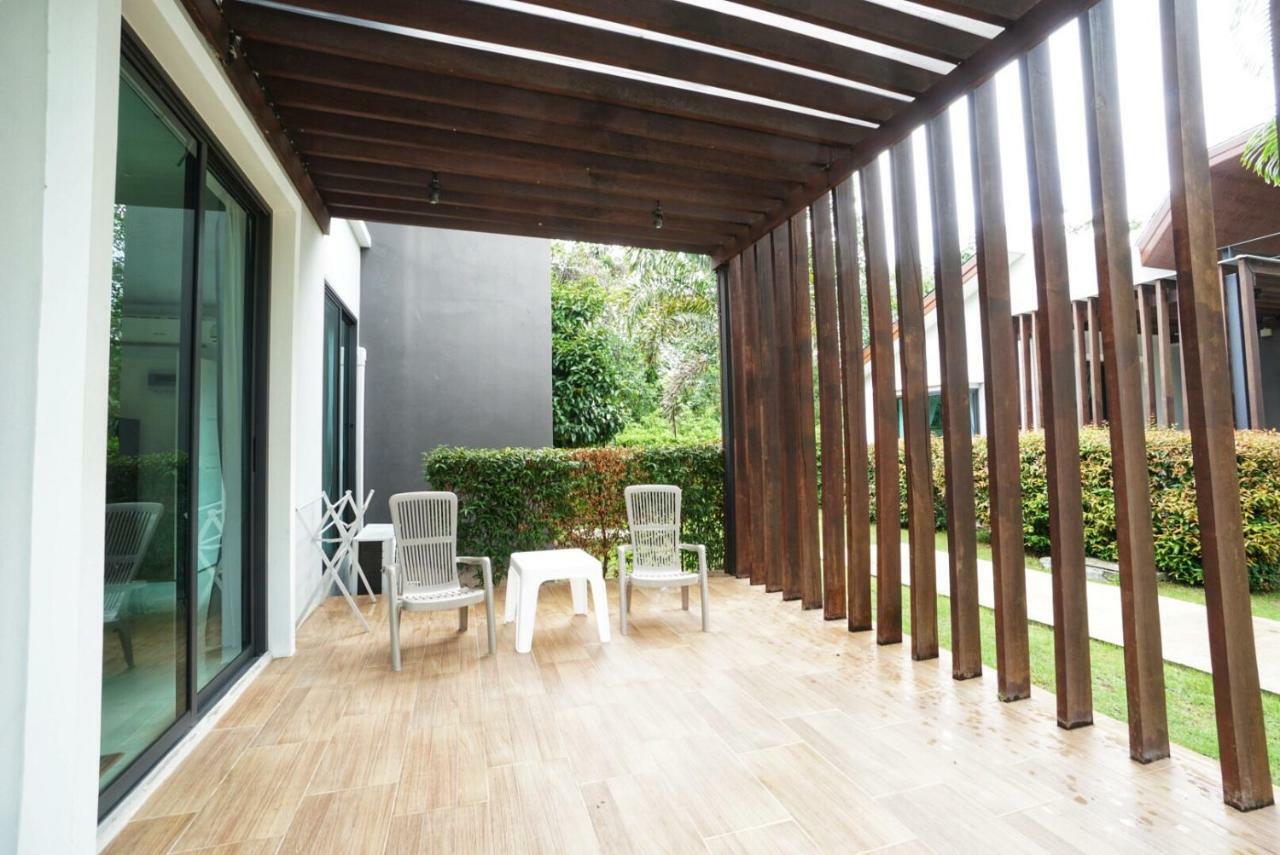 Sea Space Villa Phuket Rawai Exterior photo